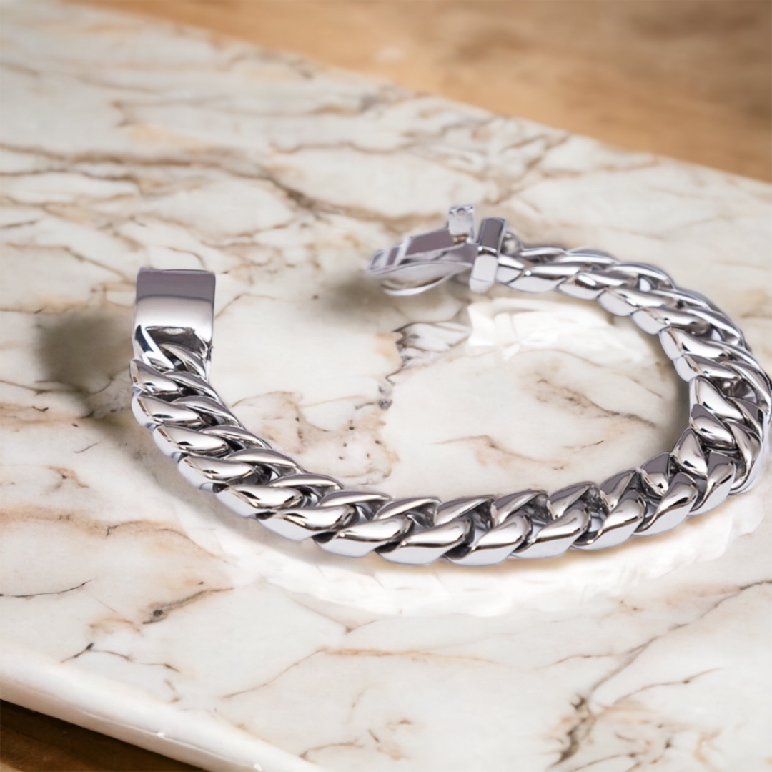 Elegant Silver Bracelet