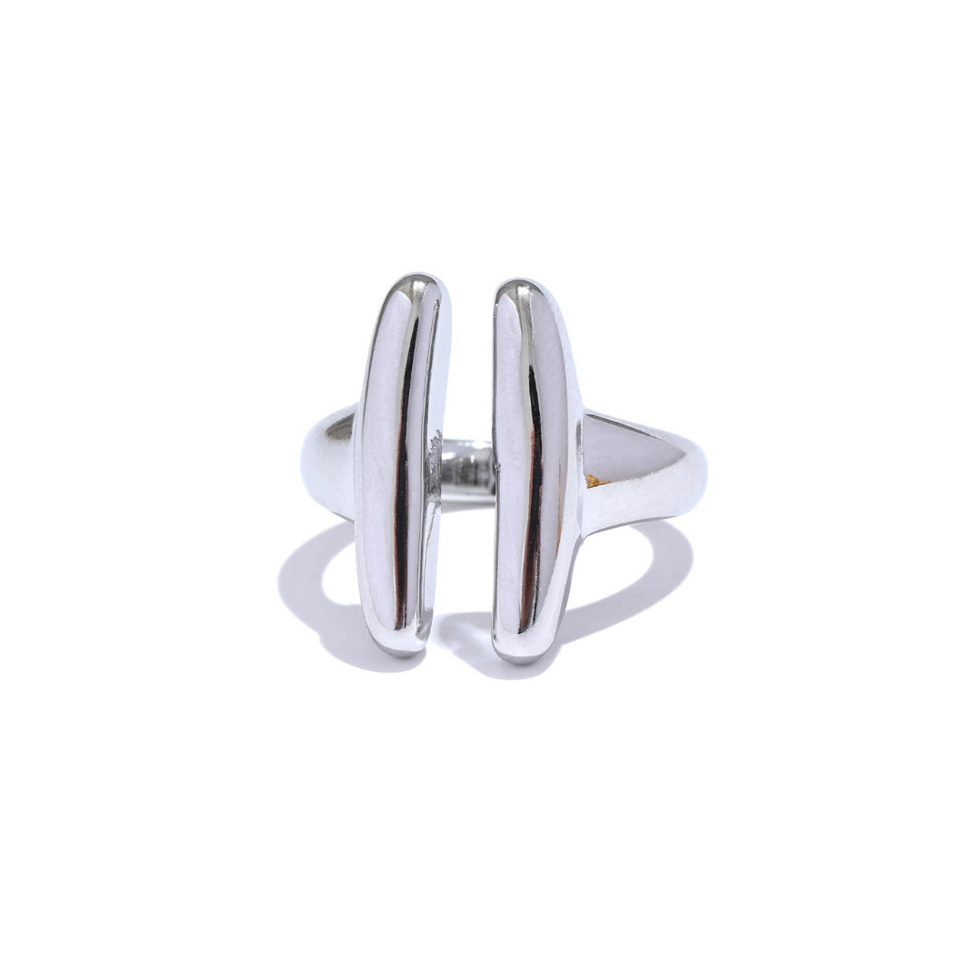 Roxy Ring